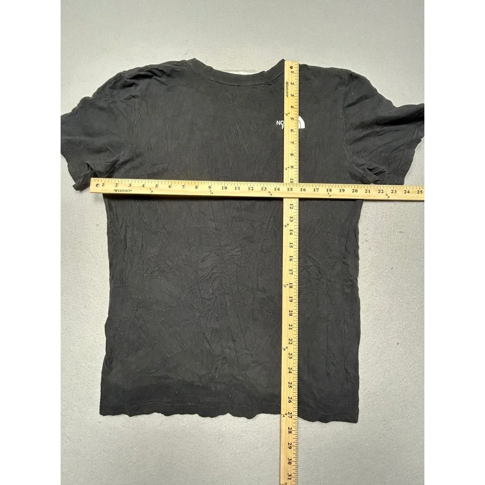 The North Face T-Shirt Cotton Black Red Stripe Medium Mens